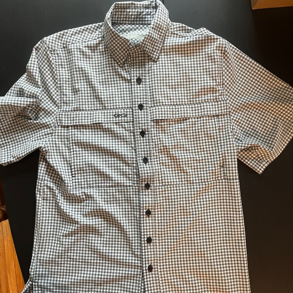 Game Guard Outdoor Gray and White Checker Short Sleeve Shirt